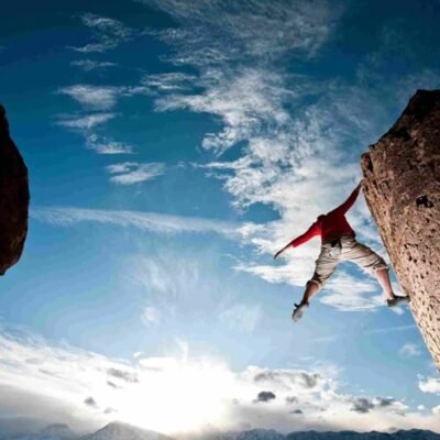 climber showing how to focus while studying with strength and control