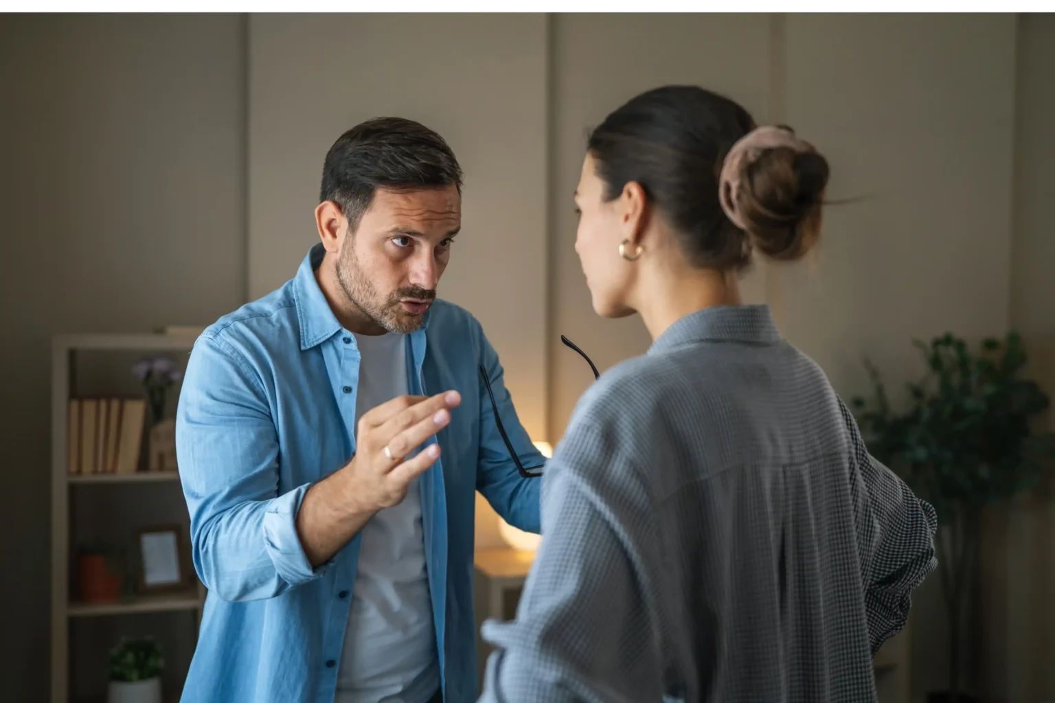 couple is dealing with anxious attachment style